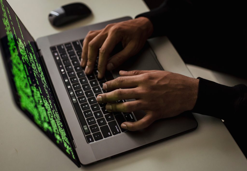 Radius-IT-Telcoms_cloud_security_ 2